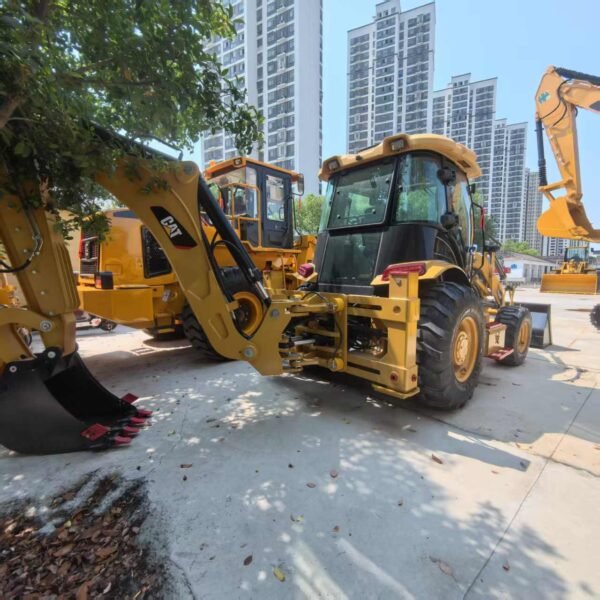 подержанный экскаватор Cat Cat420F для продажи7