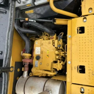 حفارة Cat 315D2GC مستعملة للبيع10