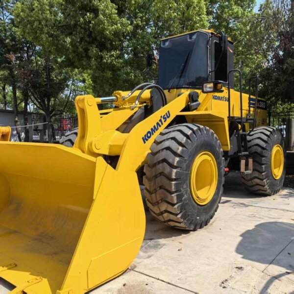 used KOMATSU Max Avance WA380 vehicle for sale8