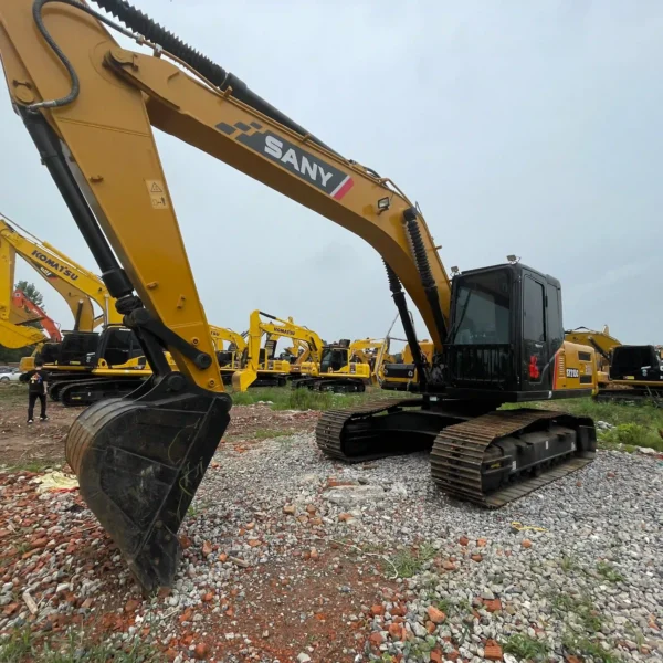Продается подержанный экскаватор SANY 215C11