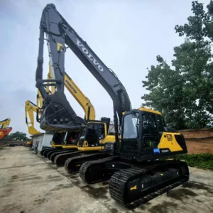 used Volvo EC210excavator for sale3