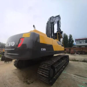 excavateur Volvo EC3800L d'occasion à vendre5