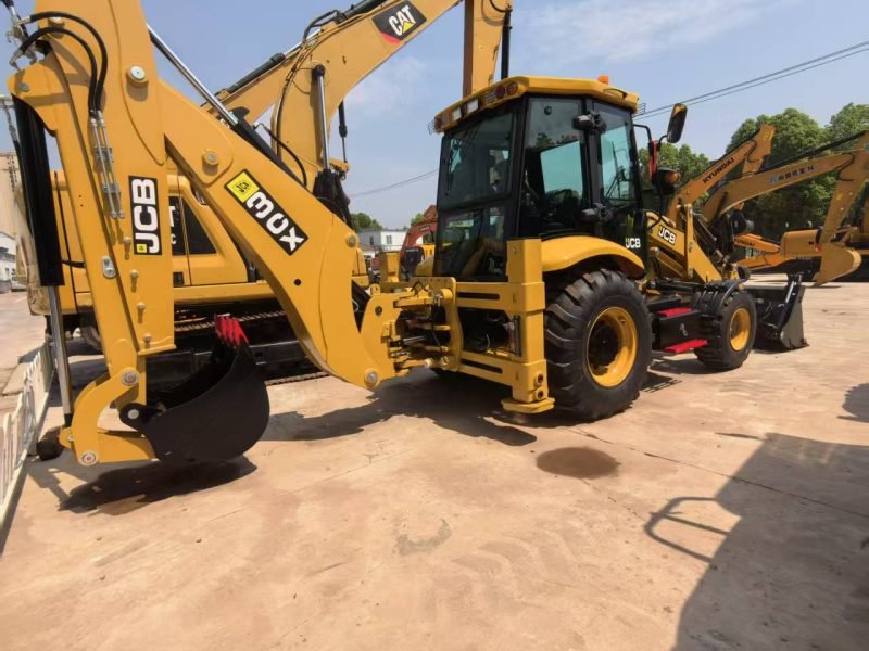 used JCB 3CX excavator for sale4