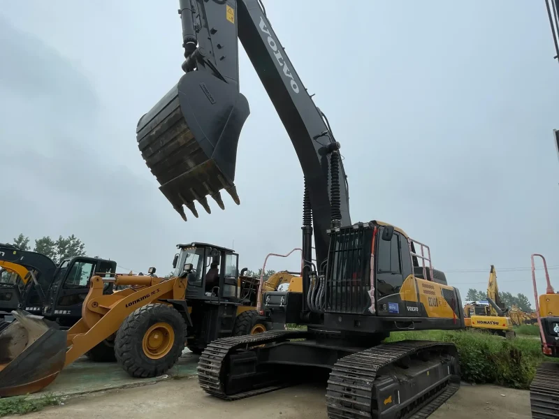 used VOLVO EC480 excavator for sale11