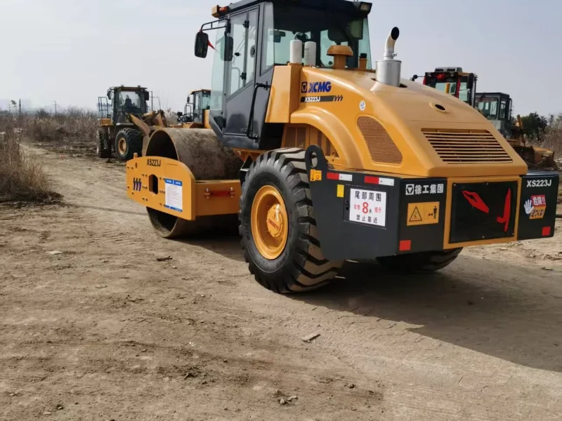 used xcmg roller XS223J for sale2